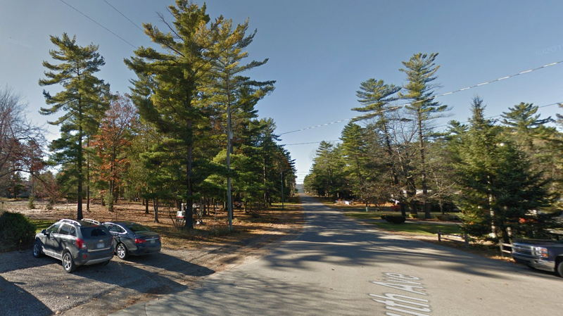 De Voes Indian River Motel Lodges (DeVoe) - Could Be The Street On The Postcard (newer photo)